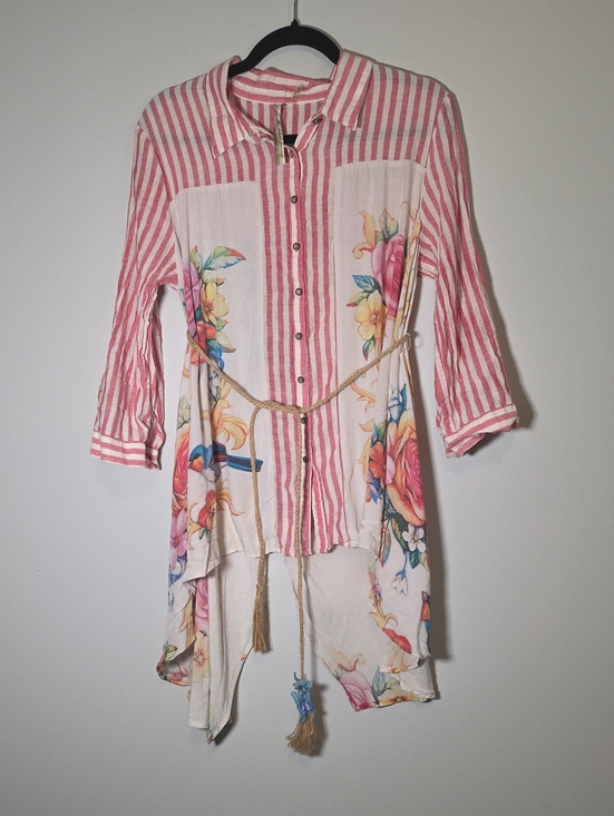 Aratta Silent Journey Tops - Aratta Silent Journey Striped Button-Down Shirt in Pink & Cream Floral